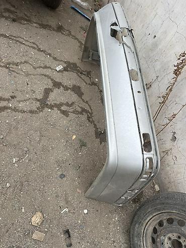 Кузовные детали: Задний, Mercedes-Benz W124 — 3