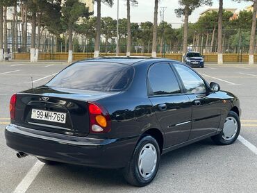 Daewoo: Daewoo Lanos: 1.5 l | 2010 il Sedan