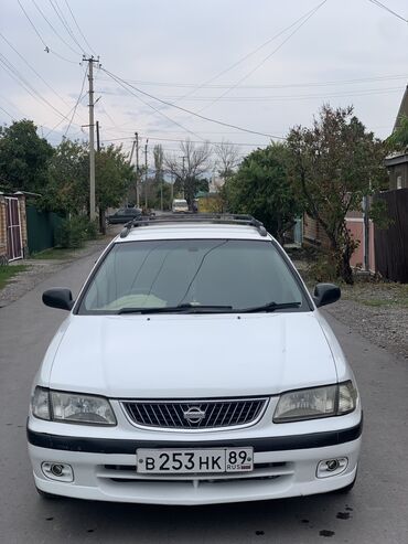 Nissan: Nissan Sunny: 2000 г., 1.3 л, Автомат, Газ, Седан