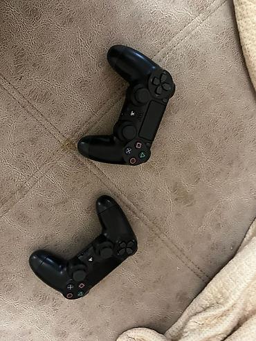 PS4 (Sony Playstation 4): Sony PlayStation 4 Pro oyun konsolu - Rəng: Qara, üçqat korpus — 8