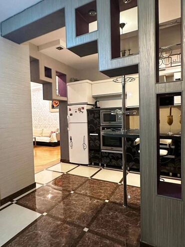 Uzunmüddətli kirayə mənzillər: Xətai Rayonu, Xətai metrosu yaxınlığında. 18 mərtəbəli yeni tikili — 10