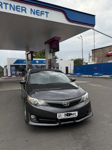 tayota runx: Toyota Camry: 2014 г., 2.5 л, Автоматтык, Бензин, Седан