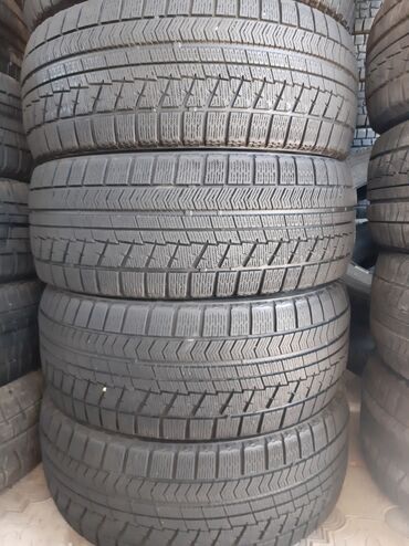 Шины: Шины 235 / 45 / R 17, Зима, Б/у, Комплект, Япония, Bridgestone