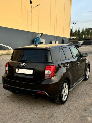 rav4 2010: Scion xD: 2010 г., 1.8 л, Автомат, Бензин, Хэтчбэк