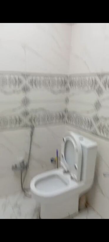 Uzunmüddətli kirayə mənzillər: Xirdalan seheri Heyder eliyev pr Xirdalan kuruq rahat marketin alti 16 — 15