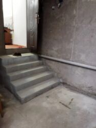 sebail ev: 80 kv. m, 2 otaqlı, Kombi, Qaz, İşıq