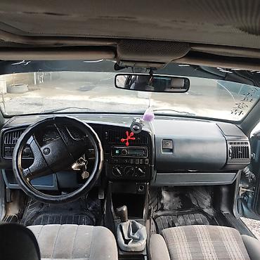 Спойлеры: Задний спойлер Honda 2002 г., Б/у — 14