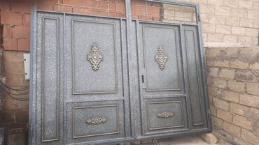 Həyət darvazaları: Dəmir Həyət darvazası, Yana açılan, Mexaniki, Qapı ilə, rəng - Qara — 5