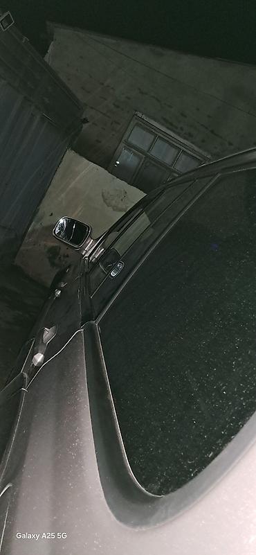 Hyundai: Hyundai Terracan SUV - Kuzov: iri ölçülü off-road SUV, 5 qapı - Rəng — 4