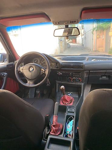 bmw m3 e92: BMW 5 series: 2 l | 1994 il Sedan — 9