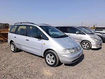 продаю токмок: Volkswagen Sharan: 1998 г., 2 л, Механика, Минивэн — 2