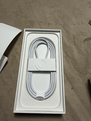 Уюлдук телефондор жана аксессуарлар: IPhone 17 Pro, Жаңы, 256 ГБ, Көк, Заряддоочу түзүлүш, Куту, 100 % — 5