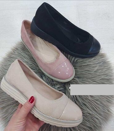 nine west mokasine: Loafers