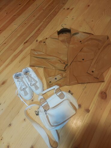 Ziyafət donları: 8 man başlayirQadın geyim və aksesuar dəsti - Qara rəngli, xırda — 9