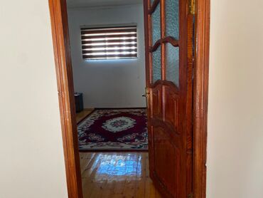 Həyət evləri və villaların satışı: 4 otaqlı, 102 kv. m, Kredit yoxdur, Orta təmir — 8
