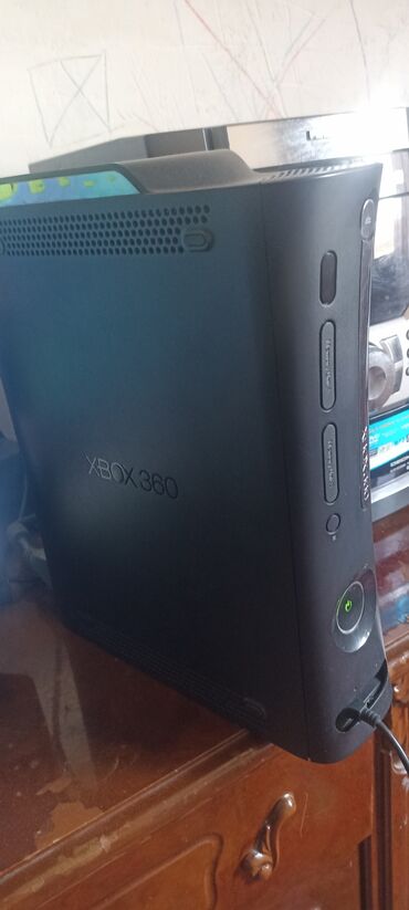 xbox one s qiymeti: Xbox 360
