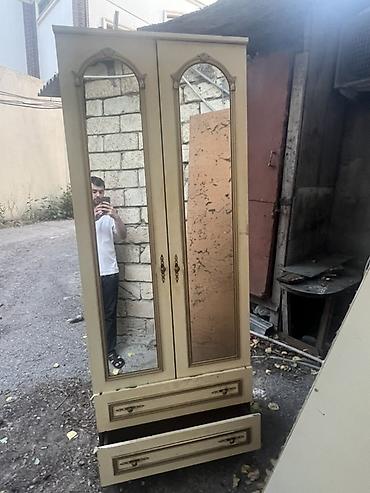 İki qapılı, güzgülü paltar şkafı - Klassik dizaynlı, krem rəngli