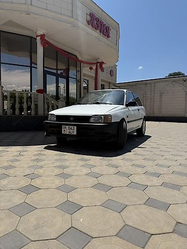 Продажа авто: Toyota Starlet: 1991 г., 1.3 л, Механика, Бензин, Хэтчбэк — 2