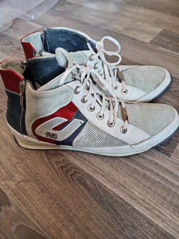 wintro patike: Trainers, size - 43