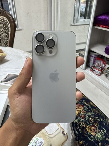 корпус для пе: IPhone 15 Pro Max, Колдонулган, 256 ГБ, Natural Titanium, Каптама, Куту, 88 %