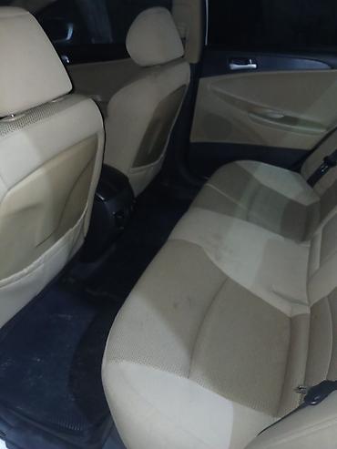 Hyundai: Hyundai Sonata: 2.4 l | 2010 il Sedan — 16