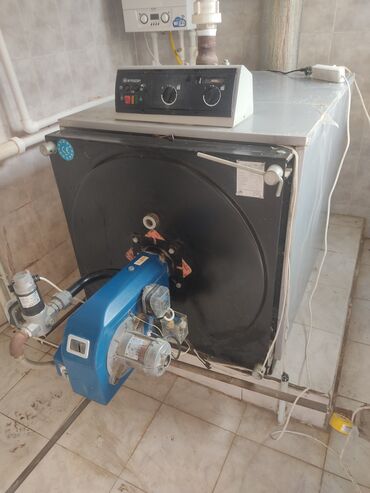 Kombilər: Sənaye tipli qazla işləyən isti su/qazanxana sistemi - Marka/model — 3