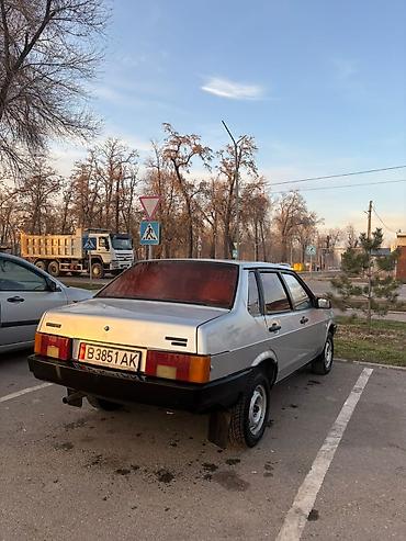 ВАЗ (ЛАДА): ВАЗ (ЛАДА) 21099: 2001 г., Седан — 7