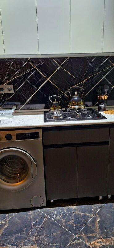 Günlük kirayə evlər: 300 kv. m, 4 otaqlı — 21