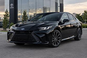 Toyota Camry: 2026 г., Гибрид, Седан