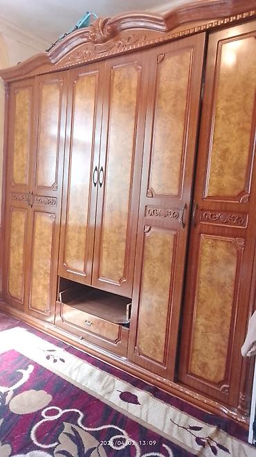 balı: İşlənmiş, 6 qapı, Siyirməli, Qəhvəyi, Taxta, Açılan, Düz dolab — 4