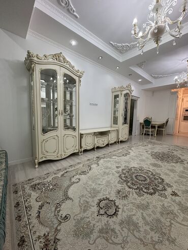 квартира сда: 2 комнаты, 90 м², Элитка, 9 этаж, Евроремонт