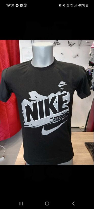 christian berg majice: Men's T-shirt Nike, S (EU 36), M (EU 38), L (EU 40)