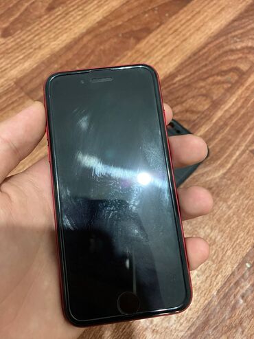 бу iphone se 2020: IPhone SE 2020, Б/у, 64 ГБ, Красный, Зарядное устройство, Защитное стекло, Чехол, 80 %