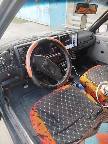 Volkswagen: Volkswagen Golf: 1994 г., 1.8 л, Ручные, Хэтчбэк — 3