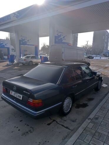 mercedes w124 e500 купить в россии: Mercedes-Benz W124: 1990 г., 2.3 л, Механика, Газ, Седан