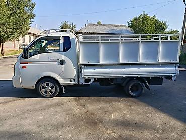 жеский буксир: Hyundai Porter II — компактный бортовой грузовик - Тип: малотоннажный — 6