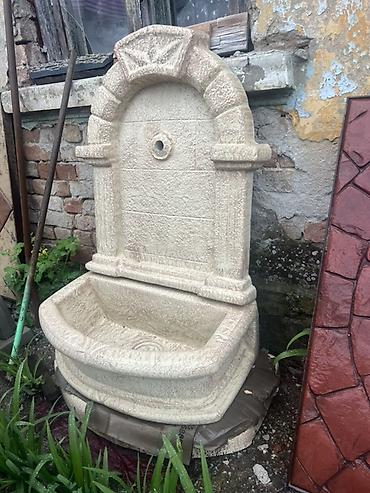 komode za nadgradni lavabo: Dekorativna baštenska česma – zidni model sa lavaboom - Materijal — 1