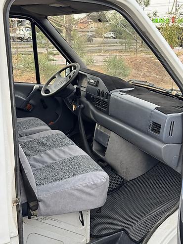 помпа дизельная: Mercedes-Benz Спринтер: 1998 г., 2.9 л, Механика, Дизель, Пикап — 3