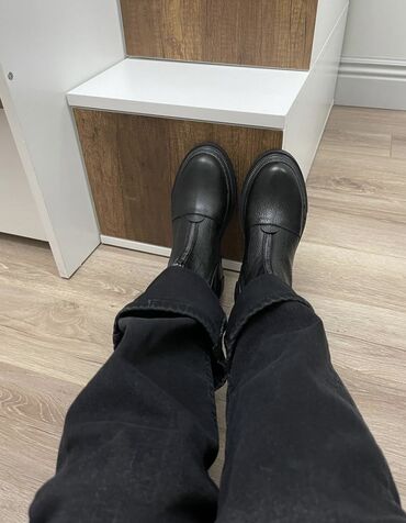 Ботинки и ботильоны: Кожанные ботинки — 12