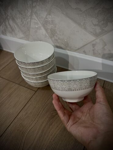 салат зимние: Пиалы для чая. Новый. 6шт 300 с