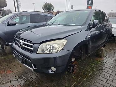 vrsta vozila: TOYOTA RAV 4 2010. GOD. - KOMPLETAN AUTO U DELOVIMA | Toyota Rav 4 — 2