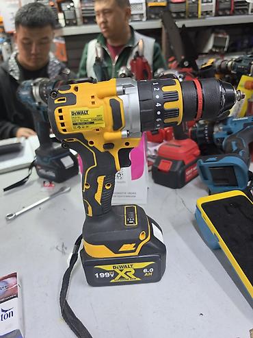 Электроинструменты: Аккумуляторная ударная дрель-шуруповерт DeWALT XR - Бесщеточный — 2