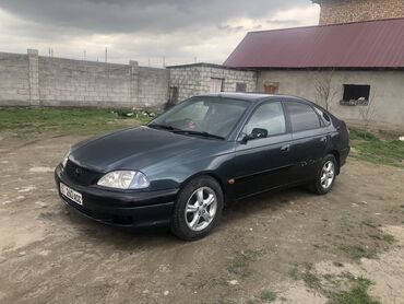 тайота хетчбек: Toyota Avensis: 2003 г., 1.8 л, Автомат, Бензин, Хетчбек