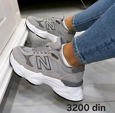 cizme ecco: New Balance patike

9060

36-46

Cene su na slikama — 8