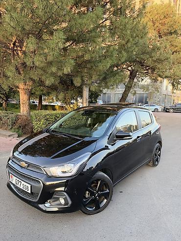 Транспорт: Chevrolet Spark: 2019 г., 1 л, Вариатор, Бензин, Хэтчбэк — 2