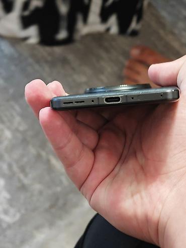 microsoft laptop 3: OnePlus 13, Б/у, 256 ГБ, цвет - Черный, 2 SIM — 6