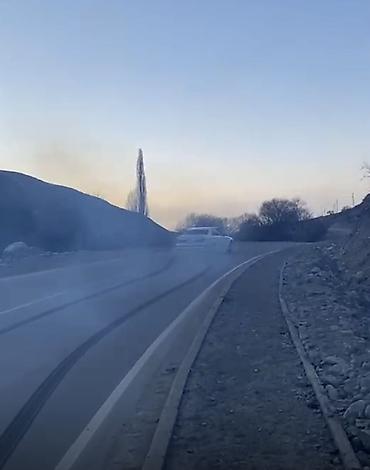 BMW: BMW 525: 1991 г., Седан — 9