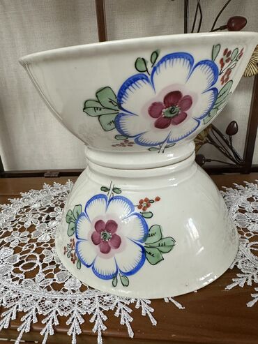 Наборы посуды: Кесе производства СССР.
Цена от 100 сом — 3