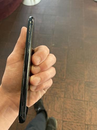i̇pone 11pro: IPhone 11 Pro, Matte Midnight Green, Face ID — 4