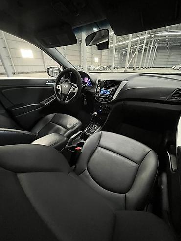 Hyundai: Hyundai Accent: 2017 г., 1.5 л, Автомат, Дизель, Хэтчбэк — 11